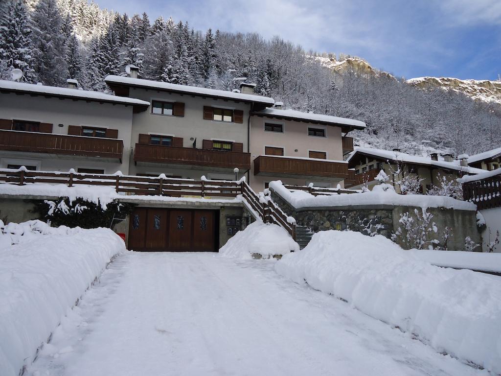 Casa Grazia Isolaccia Exterior foto