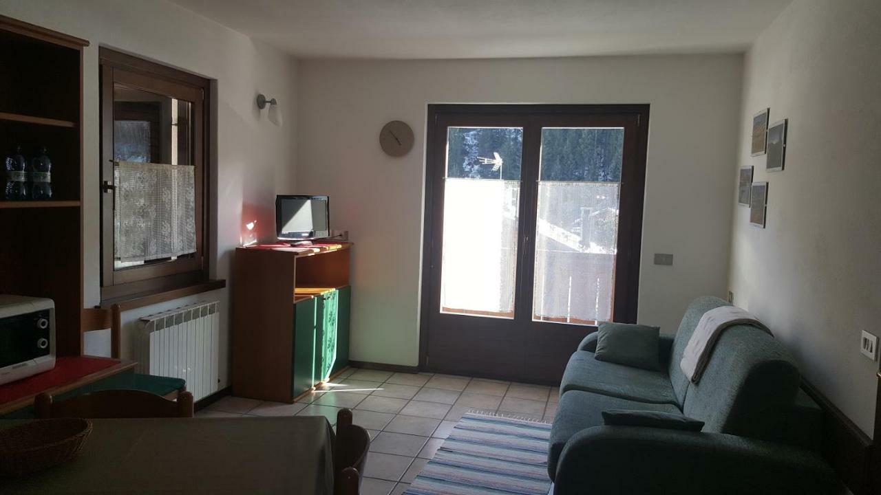 Casa Grazia Isolaccia Exterior foto